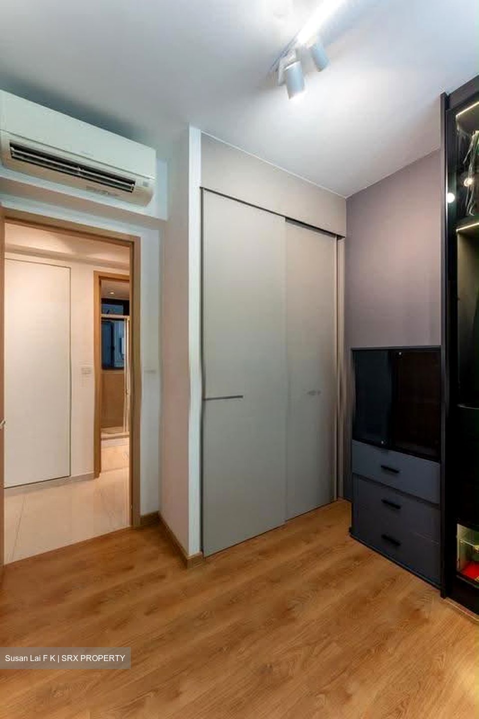 Hundred Palms Residences (D19), Condominium #637316781